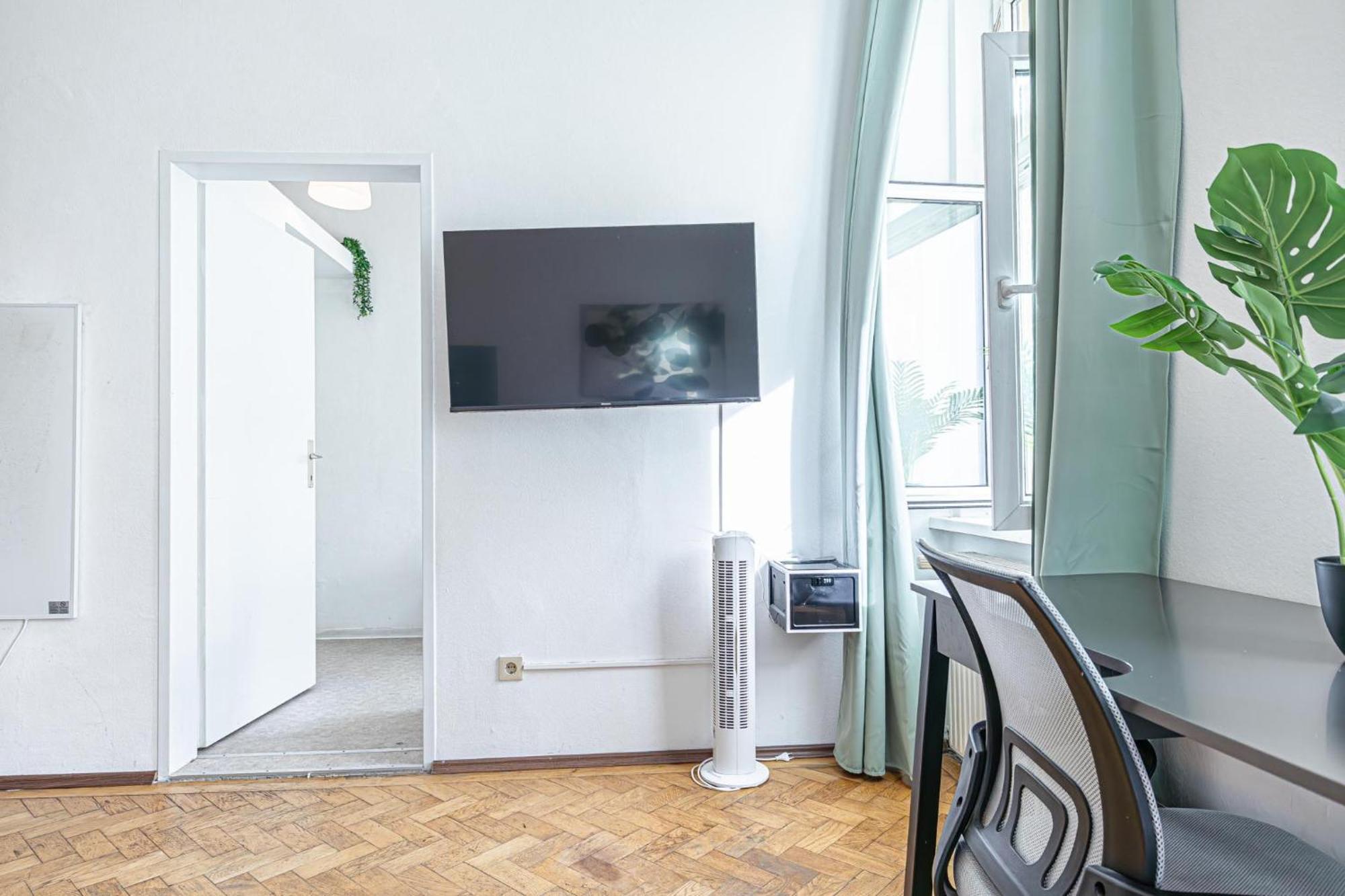 Long-term In Vienna: U3 Location * Vienne