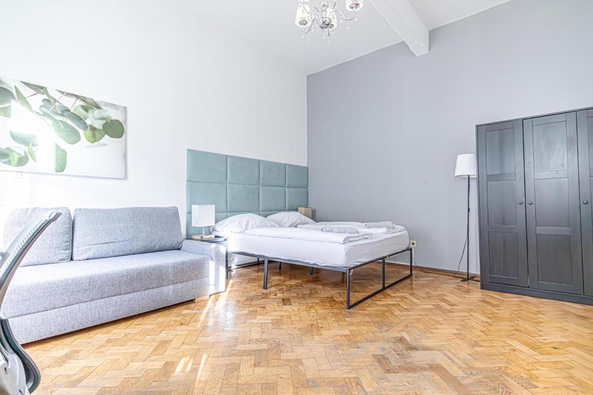 Appartement Long-term In Vienna: U3 Location *
